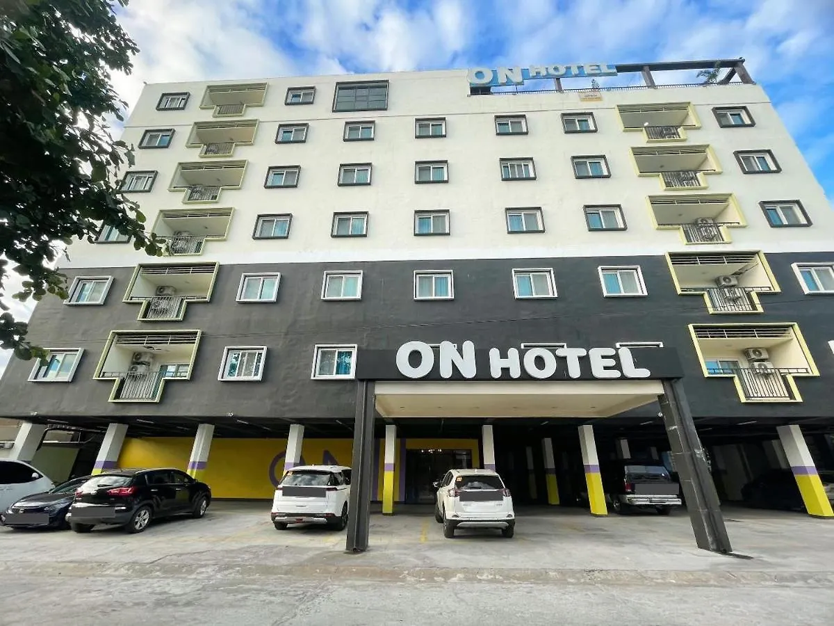 On Hotel Friendship Angeles 3*,  Philippines